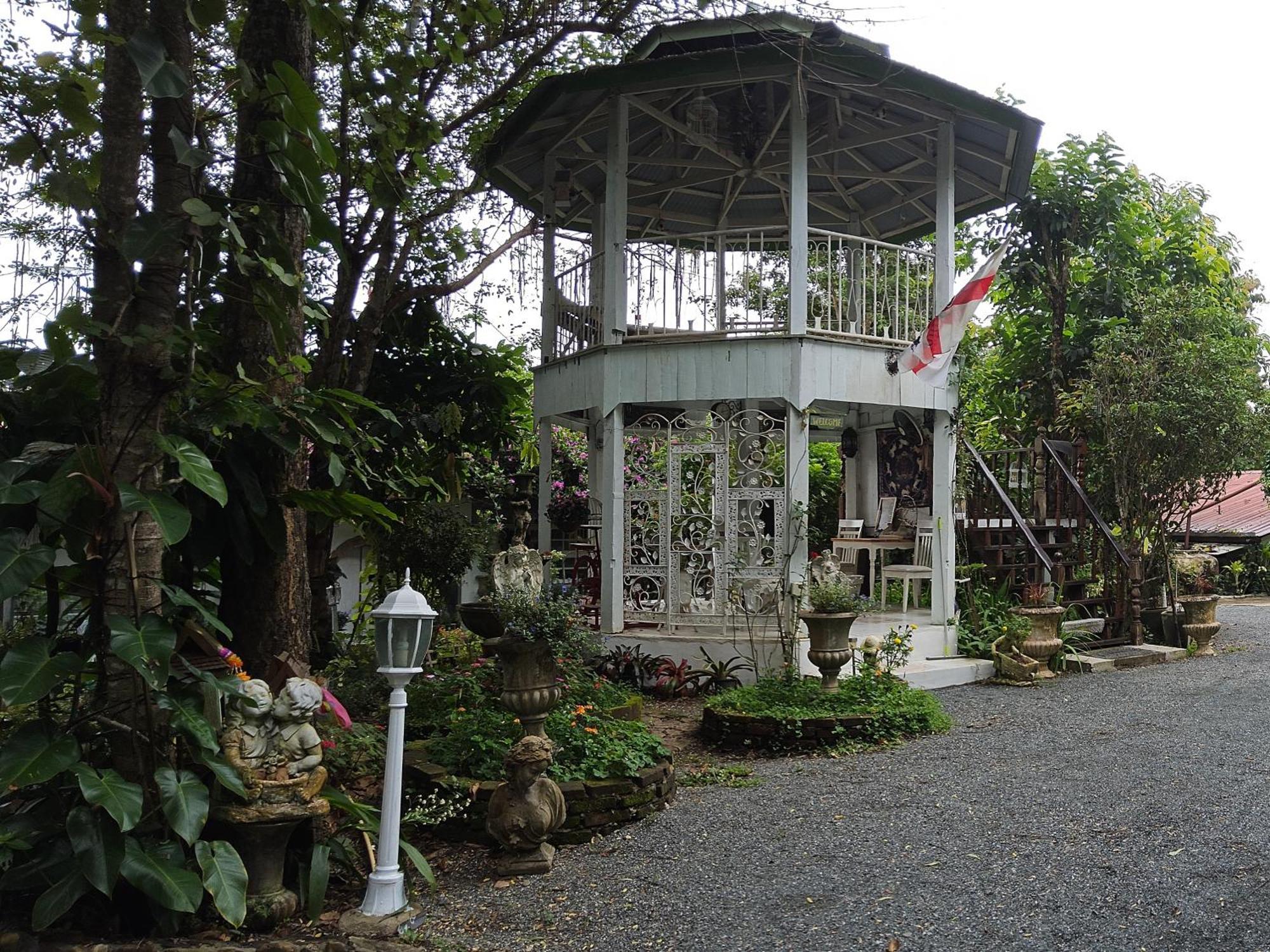 Balmy Hideout Cafe & Homestay Ban Huai Kaeo Exterior photo